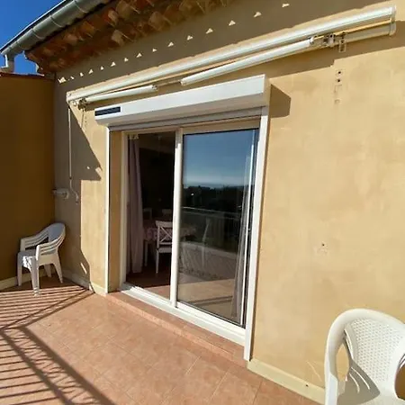 Sur Le Golfe De St Tropez Apartmán *